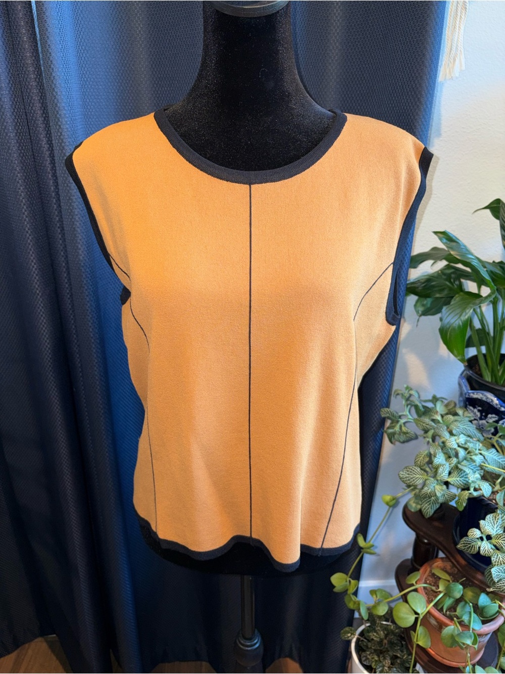 Finity Gold Sleeveless Knit Top with Black Trim